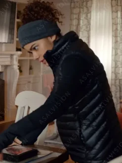 Asal Vision Vests | Ginny & Georgia Antonia Gentry Puffer Vest Black