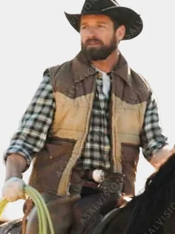 Asal Vision Vests | Ian Bohen Yellowstone Ryan Puffer Vest Brown & Beige