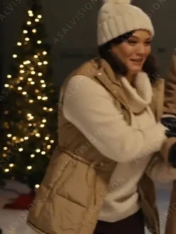 Asal Vision Vests | Mom’s Christmas Boyfriend 2023 Jeananne Goossen Puffer Vest Sand