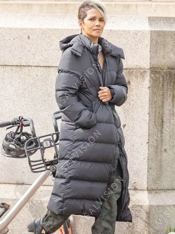 Asal Vision Women Coats | The Union 2024 Roxanne Hall Puffer Coat Black